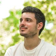 Profesor de piano, armonía y teoría musical para niños, adolescentes y adultos de todos los niveles